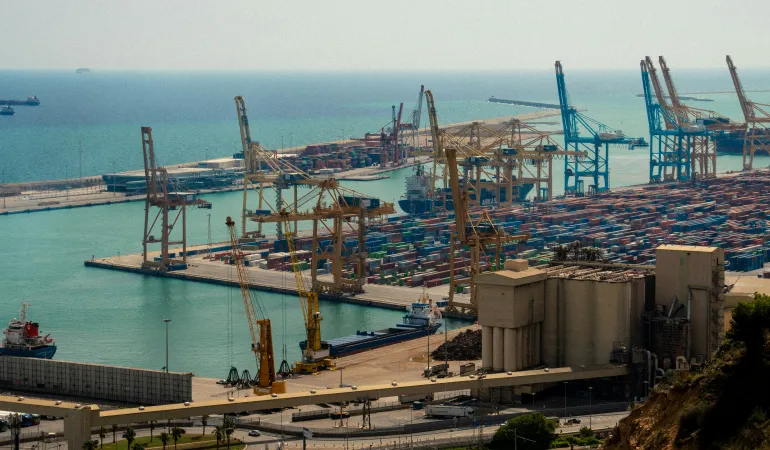 الناصر للترانزيت تطلق خط شحن بري جديد يربط الخليج ببلاد الشام